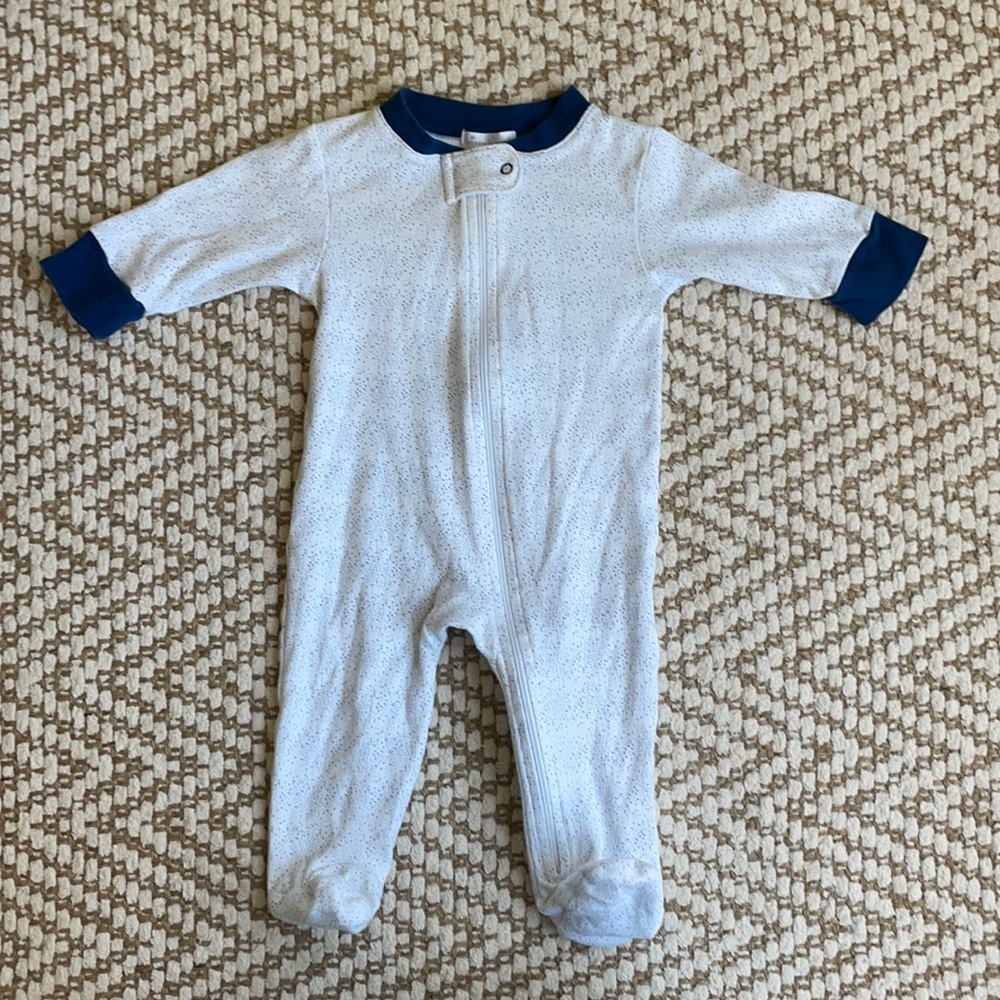 Kissy Kissy footie with Navy/silver confetti pattern